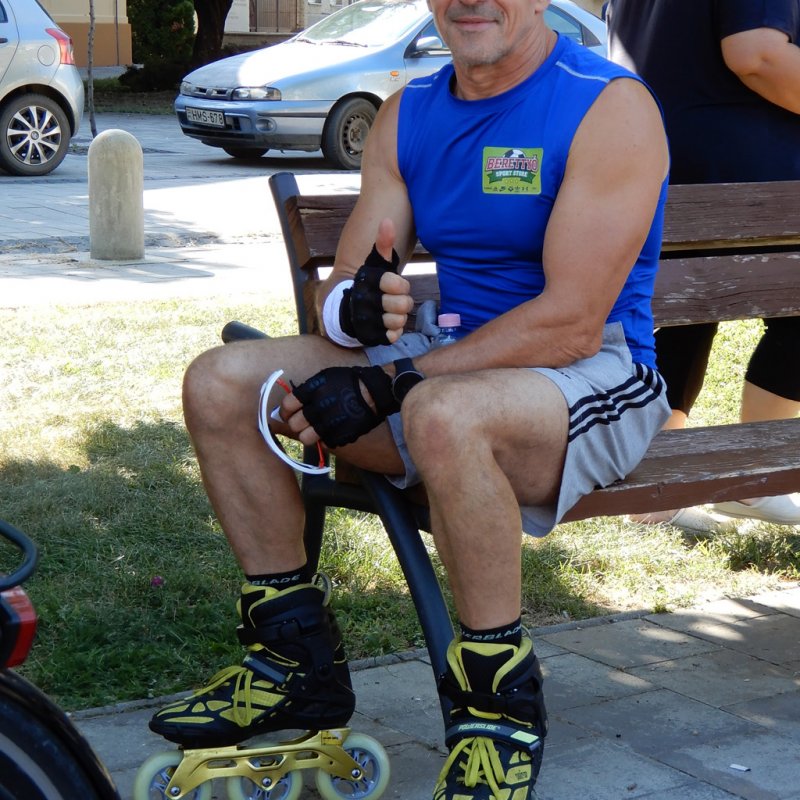 Kerékpártúra az autópályán 18